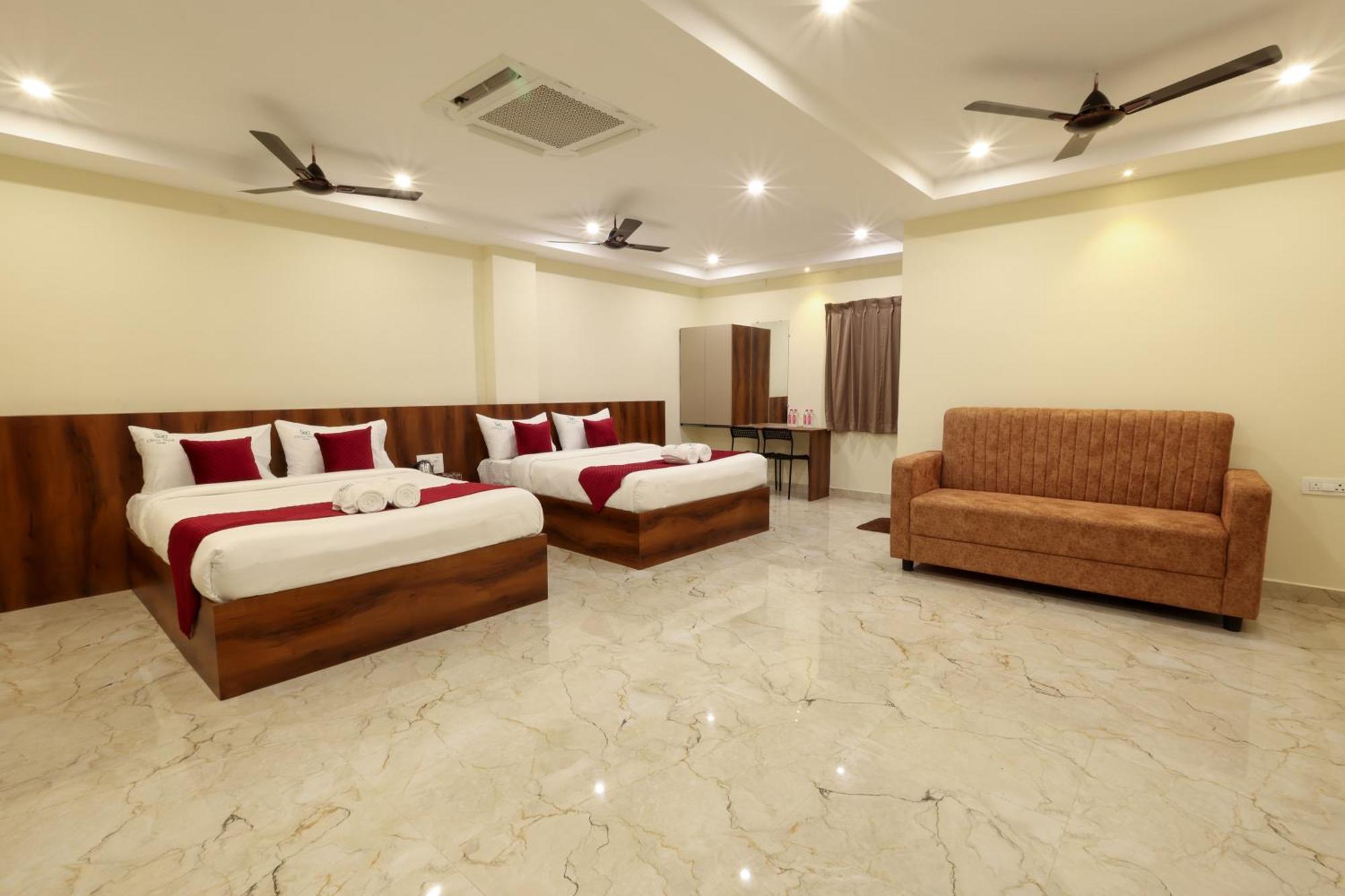 Отель Olive Nest- Tirupati Bus Stand- 300 Meters, Railway Station- 400 Meters Экстерьер фото
